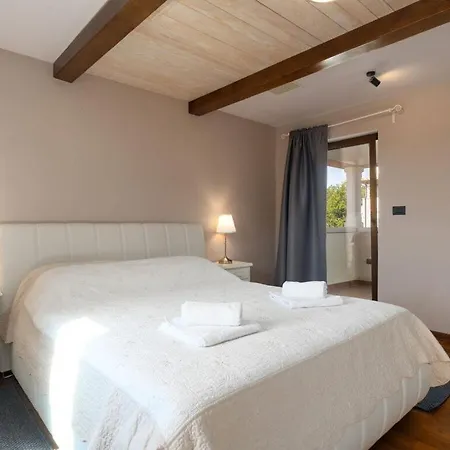 Casa Rea Comfortable Holiday Villa Poreč